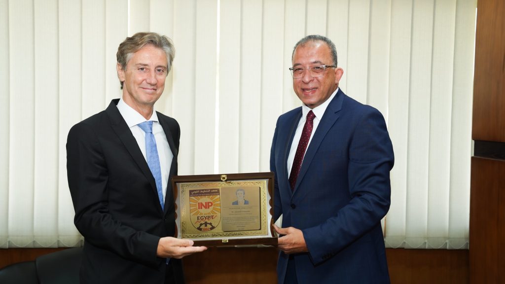 President of the Institute of National Planning Receives Former UNDP Resident Representative